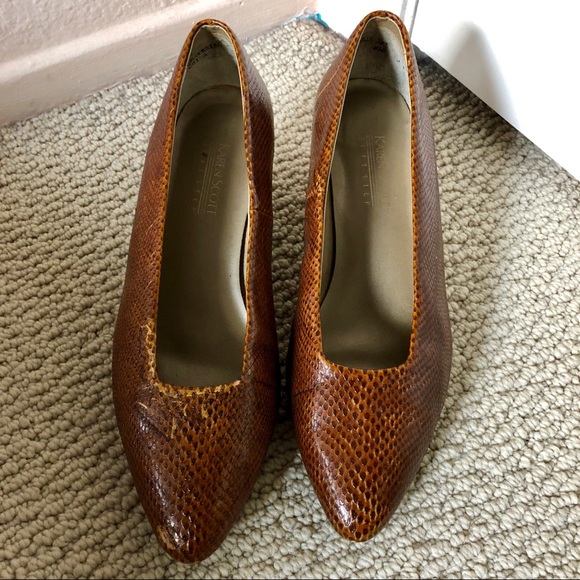 Vintage Snakeskin Heels - Picture 2 of 3